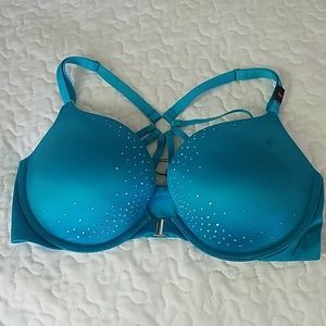 Victoria's Secret Very Sexy 34D